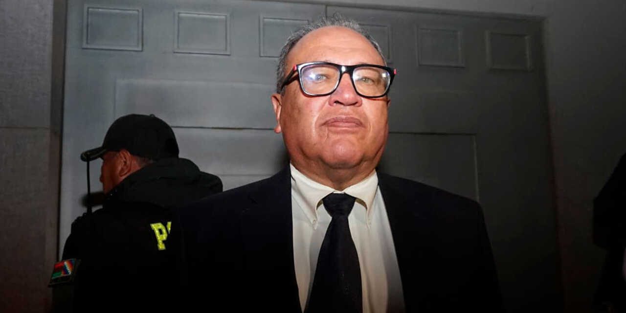 Marco Antonio Calderón jura como ministro de Minería