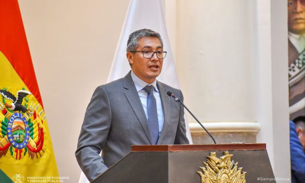 Gobierno halla deuda no registrada de Bs 5.586 millones y un global de Bs 7.661 millones 