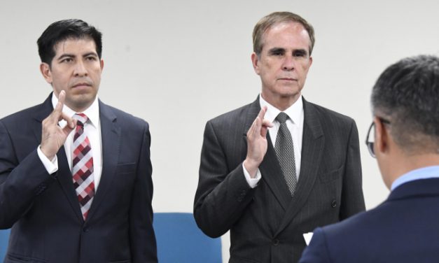 Posesionan a nuevos directores de la ASFI y la Gestora Pública