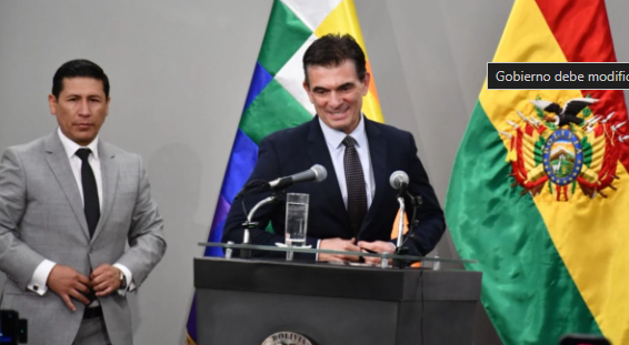 Gobierno debe modificar dos decretos para cerrar ministerio de Justicia