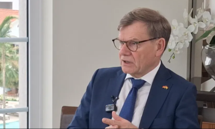 Ministro alemán se reúne con el canciller Aramayo y se espera el encuentro con Paz