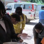 Suman campañas de solidaridad para afectados por el desastre en Samaipata