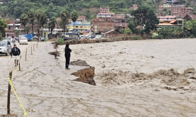 Alcalde de Caranavi pide maquinaria pesada para tareas preventivas ante riesgo de desborde del río Yara