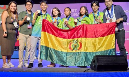 Bolivia obtiene la medalla de bronce en la Olimpiada Mundial de Robótica First Global 2025