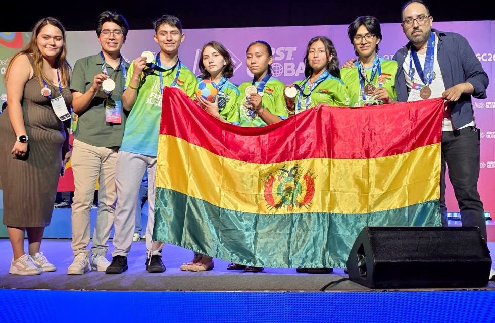 Bolivia obtiene la medalla de bronce en la Olimpiada Mundial de Robótica First Global 2025