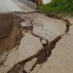 Camacho advierte que viajeros arriesgan sus vidas en carreteras afectadas por lluvias
