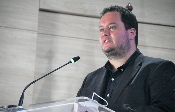 Emiten alerta migratoria contra Dorgathen por el caso Botrading y notifican a Migración