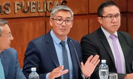 ‘Bolivia no va a entrar en default’: Espinoza afirma que se cumplirá la deuda externa a cabalidad