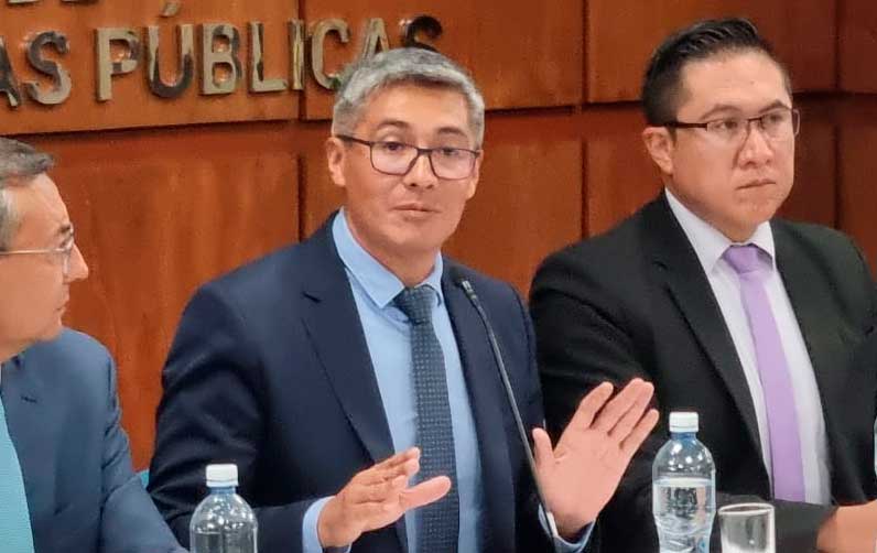 ‘Bolivia no va a entrar en default’: Espinoza afirma que se cumplirá la deuda externa a cabalidad