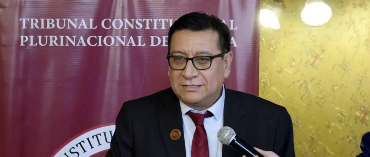 Magistrado prorrogado interpuso una acción de libertad para dejar sin efecto la orden de aprehensión en su contra