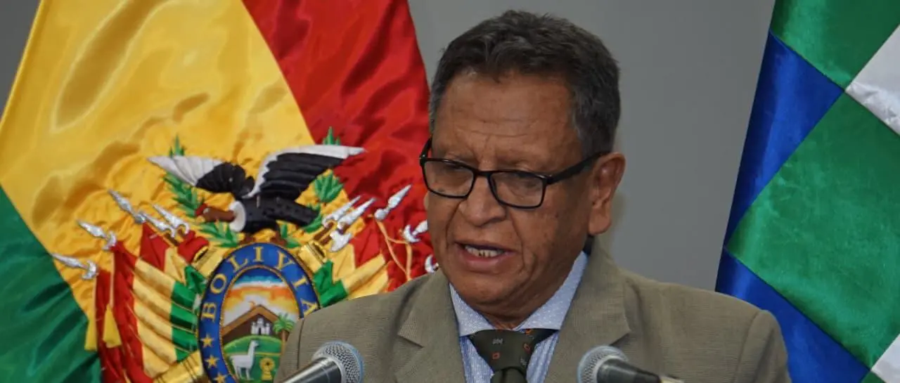 Ministro de Gobierno dice que Vidovic “tiene sentencia ejecutoriada” y “no puede ejercer cargo público”