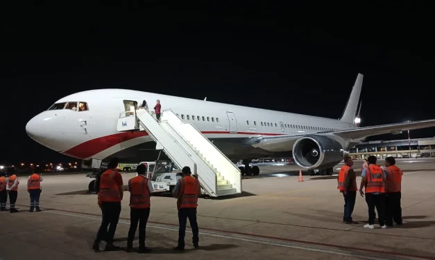 Llega a Bolivia la aeronave Boeing 767-300ER, que realizará vuelos para BoA