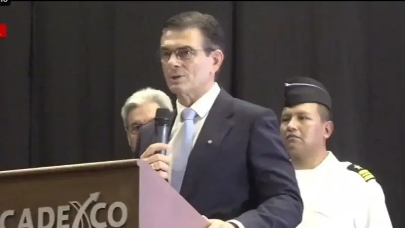 Paz censura huida de exautoridades de YPFB y pide a la Justicia que actúe con rigor