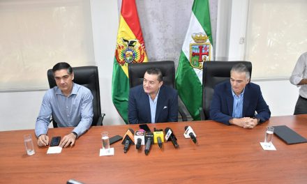 Gobierno propone medidas transitorias para retomar el servicio público