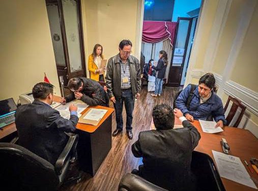 Se cierra la recepción de postulaciones para vocales del TSE con más de 300 inscritos 