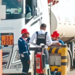 Intervención a la refinería de Palmasola deja cuatro arrestados