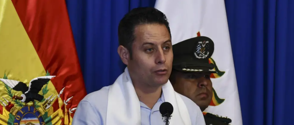 “No puedo hacer nada, me arrinconaron”: Lara dice que desde el “Ministerio de Gobierno están gestando armarle un caso”