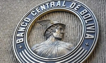 Tras las denuncias de daño económico, el Gobierno prohíbe al BCB otorgar créditos a las empresas públicas