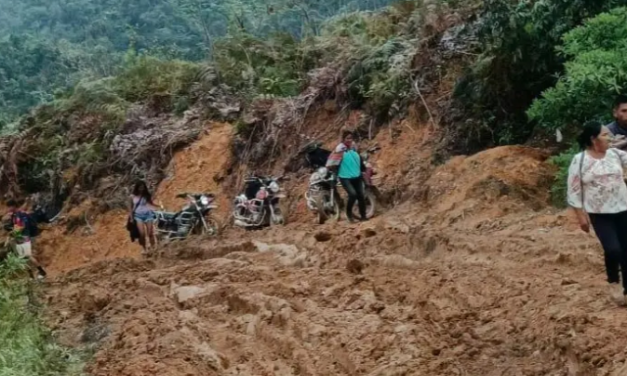 La Paz: El municipio de Apolo queda aislado por las lluvias y el mal estado de la carretera