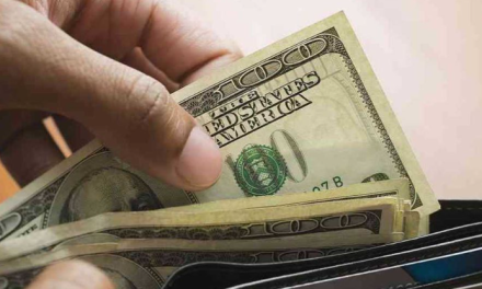 BCB publica valor referencial del dólar y aclara que el tipo de cambio oficial se mantiene sin cambios