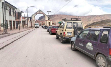 Gasolinazo sin solución: Potosí sigue atrapada en filas largas por gasolina
