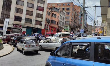 Admiten una acción popular contra dirigentes del transporte por incrementar los precios de los pasajes