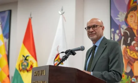 Ministro de la Presidencia: “Debemos pasar de la cultura de los bloqueos al diálogo para vivir en paz”