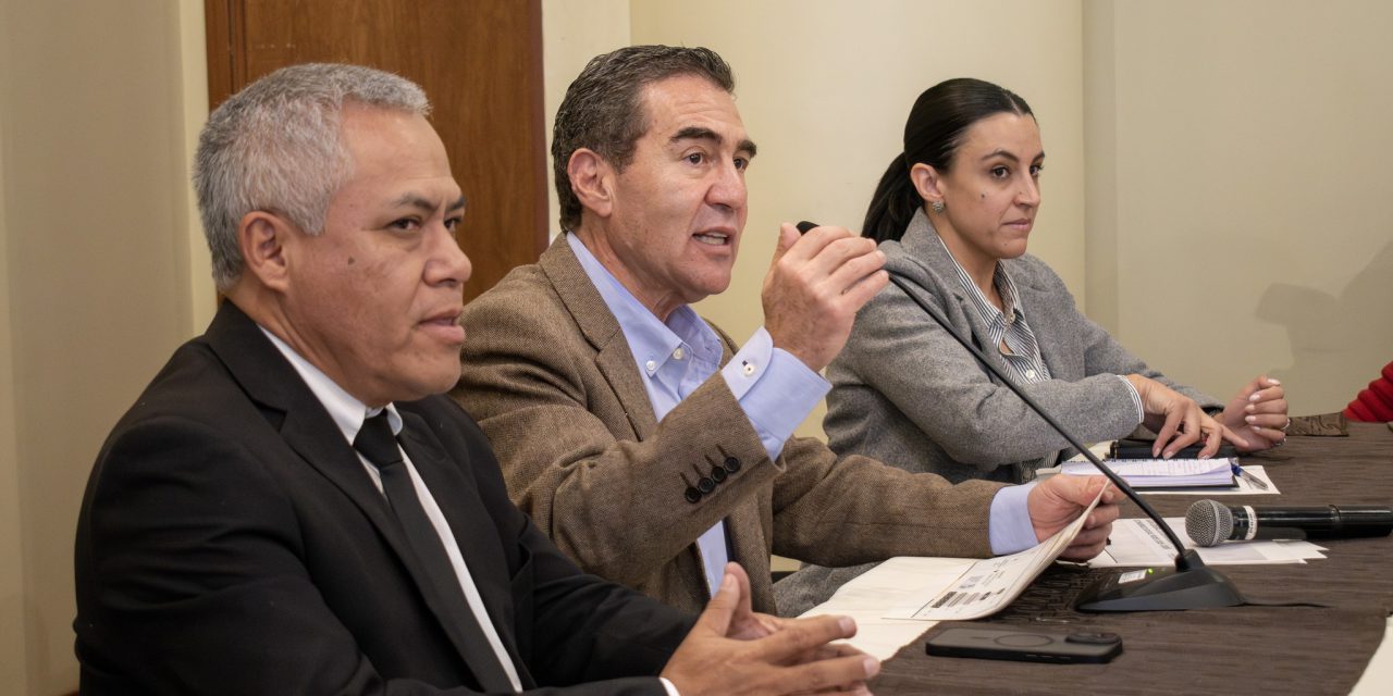 Gobierno presenta nuevo PDES con siete ejes y denuncia que solo se ejecutó 27 % del anterior