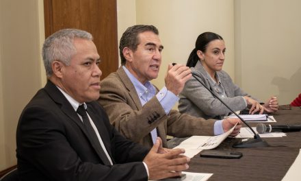 Gobierno presenta nuevo PDES con siete ejes y denuncia que solo se ejecutó 27 % del anterior