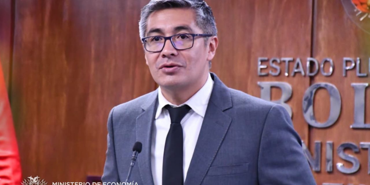 ¿Qué pasa con los dólares de los demás ahorristas? El ministro Espinoza proyecta una fecha para la segunda fase