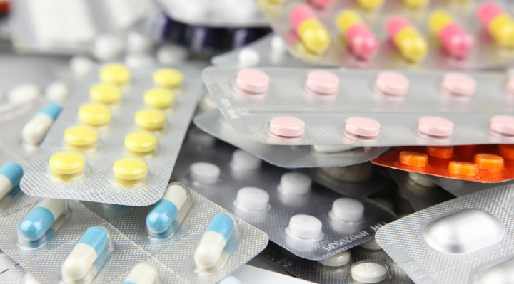 Farmacéuticos advierten que arancel cero a medicinas puede hundir la industria nacional