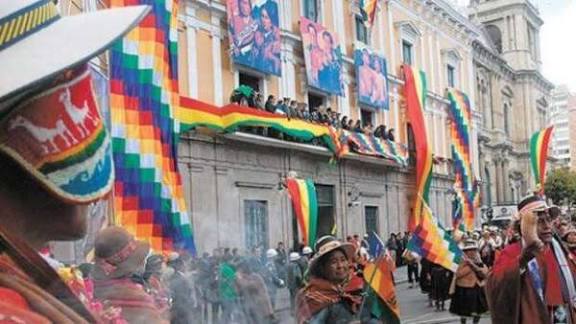 Lo plurinacional, entre lo simbólico y el uso político
