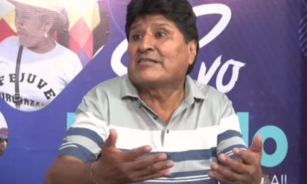 Evo advierte que el Gobierno alista un Estado de sitio por protestas contra el DS 5503