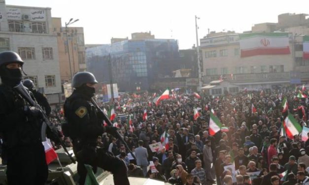 Masacre sin precedentes en Irán deja al menos 30.000 muertos en solo dos días