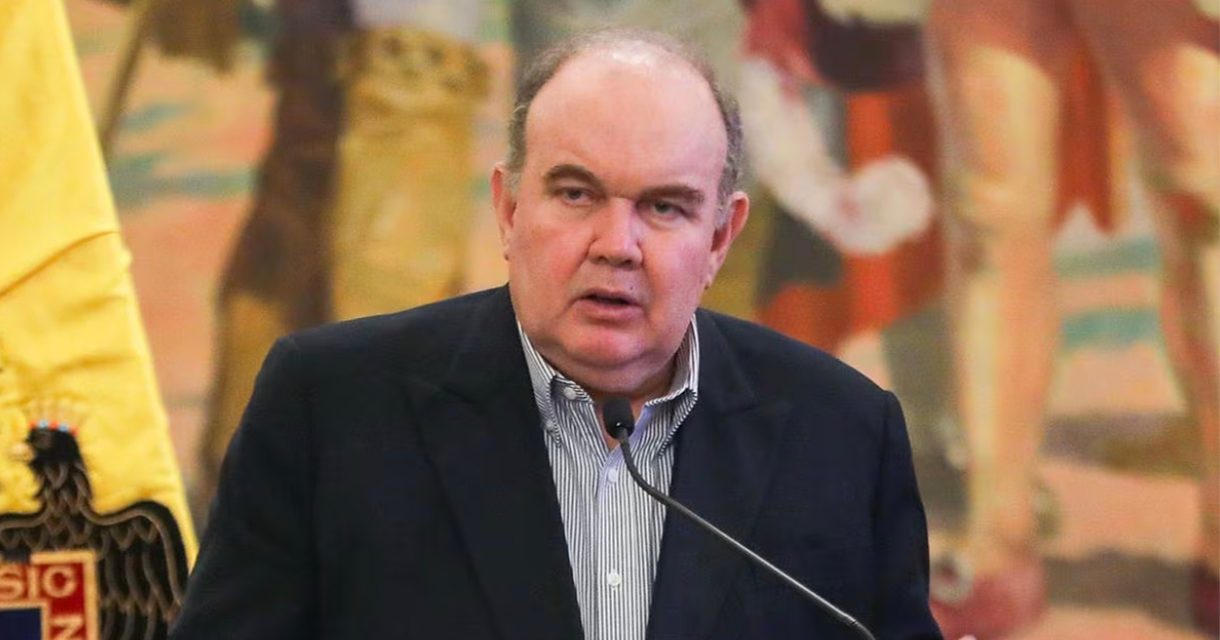 Candidato de «ultraderecha» en Perú propone otorgar DNI a fetos: «Son ciudadanos desde el vientre»