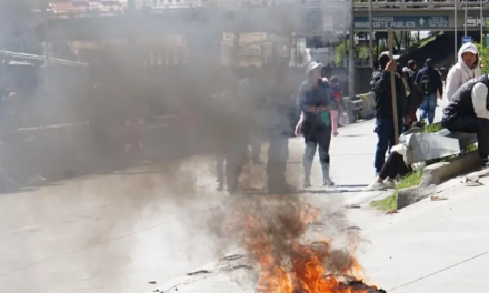 Gobierno apoyará proyecto de ley antibloqueos: “Han generado pérdidas por $us 20 millones por día”, señala ministro Lupo