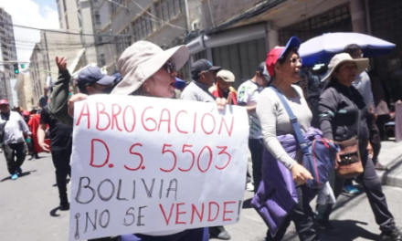 COB “aceptó” el nuevo decreto en reunión hasta la madrugada y será publicado hoy, según el Gobierno