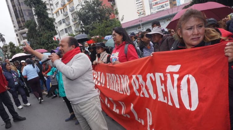 Magisterio urbano exige incremento salarial de acuerdo a la canasta familiar
