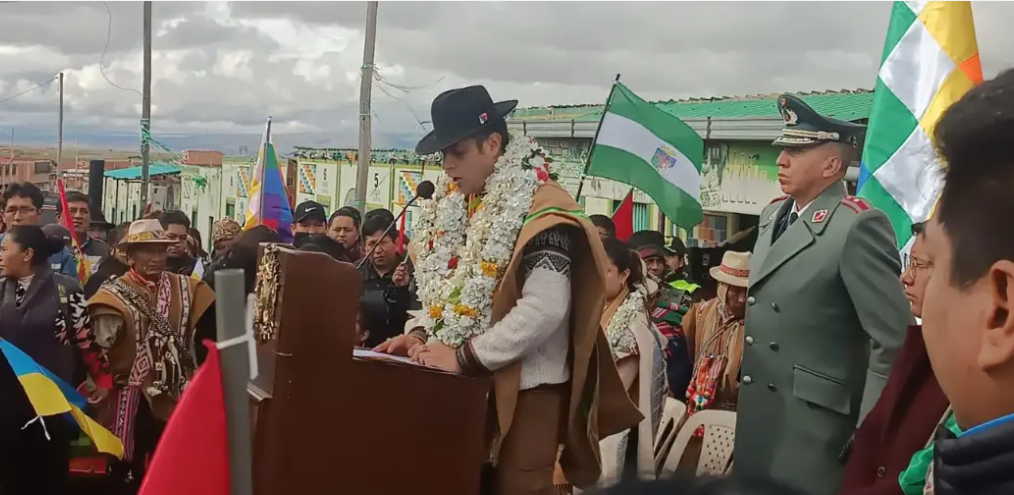 “El que niega a su patria no merece llamarse boliviano”: Lara arremete contra Paz en su acto por el Día del Estado Plurinacional