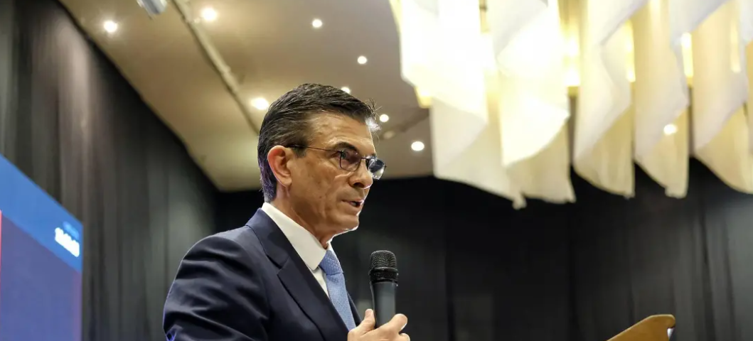 Vocería anuncia que Paz llega a Santa Cruz para participar en el encuentro contra los avasallamientos