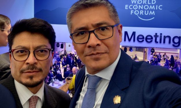 Desde Davos, Espinoza y Aramayo resaltan el futuro que tiene Bolivia