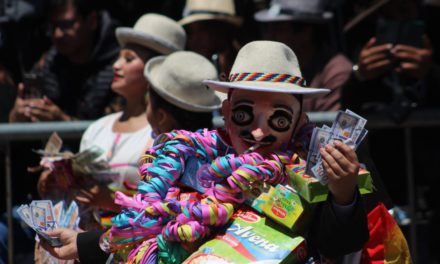 La Alasita es “cultura viva”