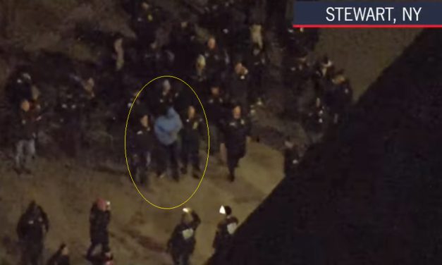 Nicolás Maduro llegó a EE.UU. y pasará la noche en una prisión federal de Nueva York