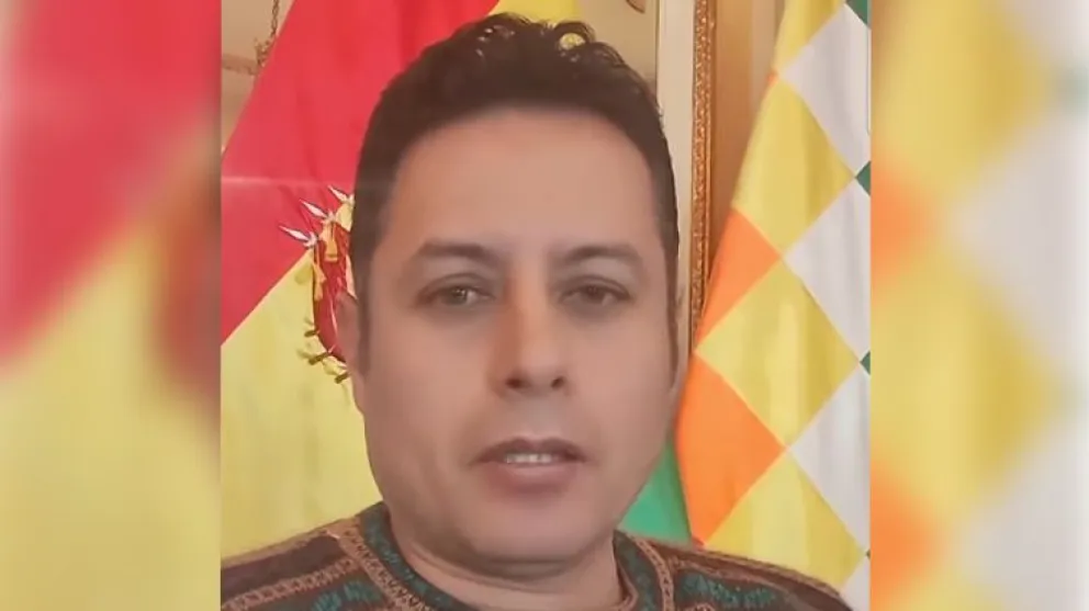 Tras fallo judicial, Lara niega acusaciones contra Justiniano y su hermano y arremete contra Saucedo