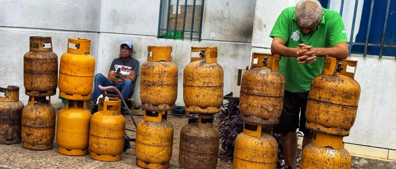El desafío es asegurar el abastecimiento de GLP en el mercado interno y “cortar el contrabando”, dice ministro Medinaceli