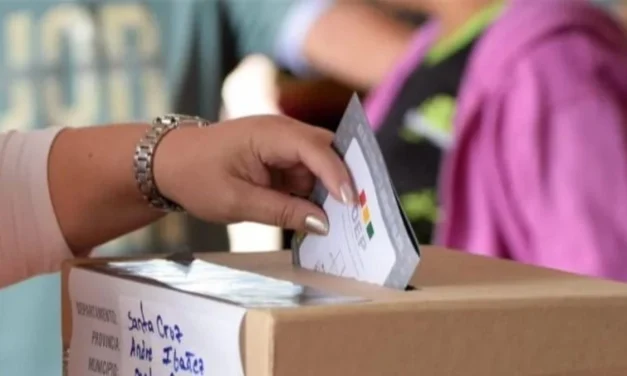 El TSE habilita a 7,4 millones de electores para los comicios de marzo