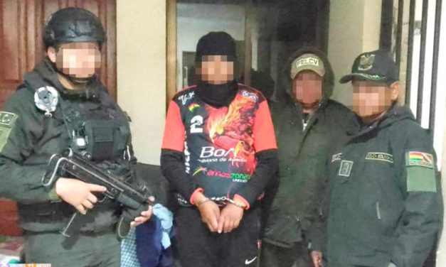 Violento ataque a patrulla policial buscaba evitar traslado de feminicida