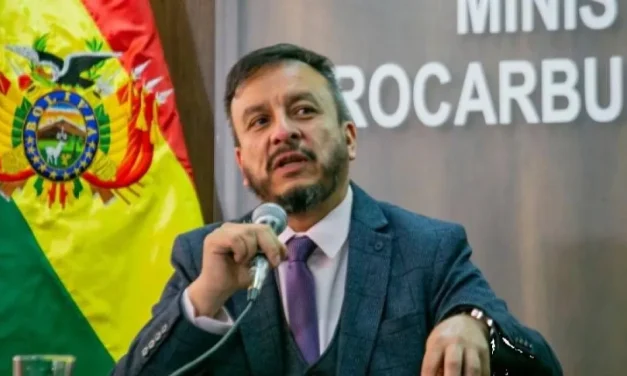 YPFB activará seguro para atender casos de vehículos dañados por uso de combustible ‘desestabilizado’