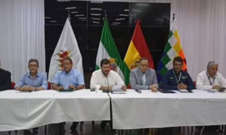 YPFB acuerda con mototaxistas evaluar daños a motorizados y abrir investigación por la calidad del combustible