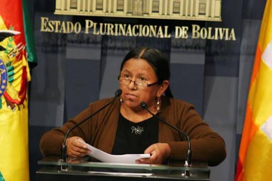 Emiten alerta migratoria contra Nemesia Achacollo tras activarse la orden de aprehensión, según Fiscalía 